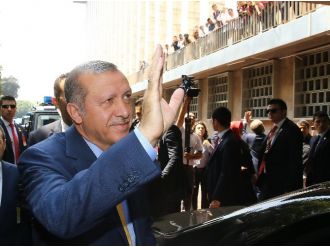 Erdoğan, Endonezya’da Cuma Namazı Kıldı