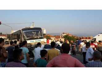 D-100 Karayolunda Zincirleme Trafik Kazası: 7 Yaralı