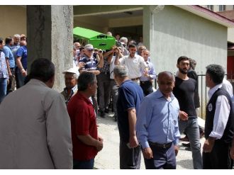 Tren Hattına Bombalı Saldırı: 1 Ölü