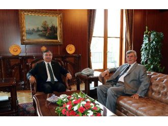 Başkan Karaosmanoğlu’ndan İsmet Yılmaz’a Hayırlı Olsun Ziyareti