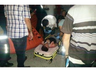 Evin Çatısından Hava Yastığına Atladı