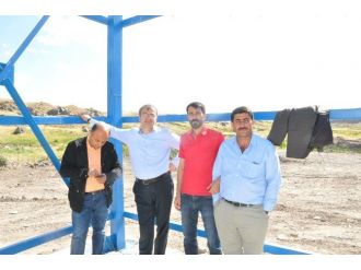 Patnos’taki Sulama Kanalları Temizlendi