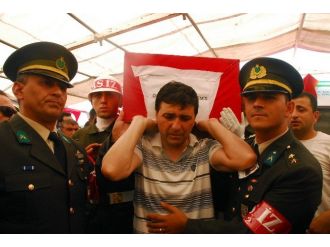 Şehit Piyade Er Kağan Kandemir’in Cenazesi Baba Ocağında