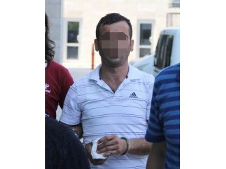 Uyuşturucu Ve Silahla Yakalandı