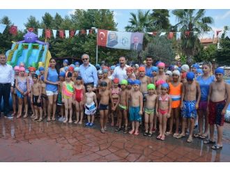 Başkan Doğan, Çocuklar İçin Kurulan Havuzu Ziyaret Etti