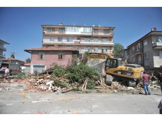 Önder Mahallesi’nde Vatandaş Mutlu