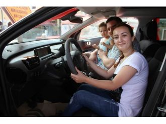 Çekilişten 68 Bin Liralık Otomobil Kazandı Ama Ehliyeti Yok