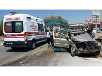 Kütahya’da Zincirleme Trafik Kazası: 3 Yaralı
