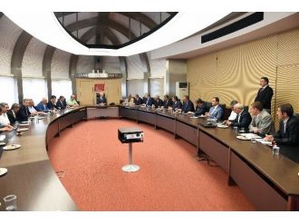 Kılıçdaroğlu, Doğu Ve Güneydoğu’daki Stk Temsilcileriyle Görüştü