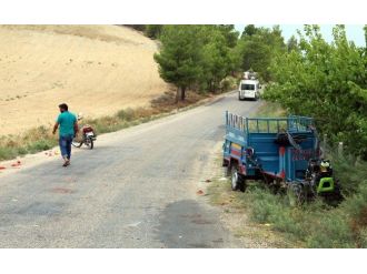 Tarım Aracı Devrildi: 2 Yaralı