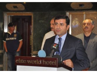 Demirtaş: “Allah’ı Kandırmaya Çalışan İnsanlar Dünyanın En Tehlikeli İnsanlarıdır”