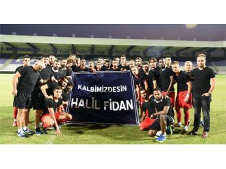 Antalyaspor, Oyuncuları İçin Sahaya Siyah Tişörtle Çıktı