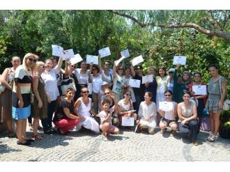 Kuşadası’nda Şiddete Karşı Çağdaş Drama Eğitimi Sona Erdi