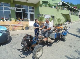 İzmit Belediyesi Köylüleri Bilinçlendiriyor