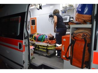 Motosiklet Kazası: 2 Yarlı