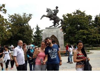 Samsun’a Yerli Ve Yabancı Turist Akını