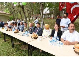 Başkan Sekmen’den Birlik Ve Beraberlik Mesajları