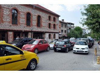 Odunpazarı’nda Hafta Sonu Trafik Çilesi
