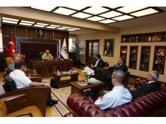 Yenimahalle Belediye Başkanı Yaşar, Ankara Enstitüsü Vakfı’nı Ağırladı