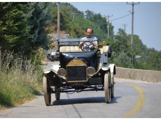 (Özel Haber) 100 Yıllık Aracıyla Yollarda