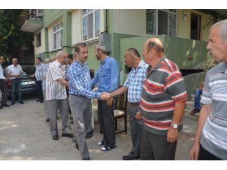 İzmit’te Mahalle Gezileri 6 Yıldır Aksatılmıyor