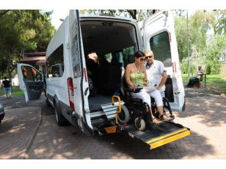 Buca Belediyesi Engellilerin Engelini Kaldırıyor