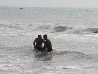 Küçük Çocuğu Kurtarmak İsterken Kendisi Can Verdi