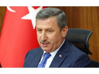 Kütahyalılar ’Valisi’ne Sahip Çıkıyor