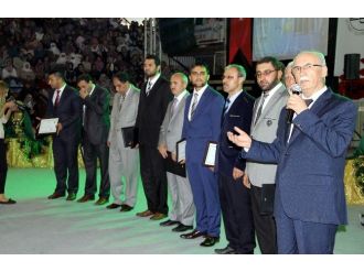 Teravih Namazlarını Hatimle Kıldıran Görevlilere Başarı Belgesi