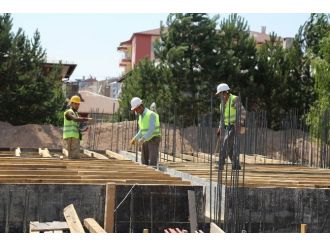 Sivas’a Yeni Okul Derslikleri Kazandırılıyor