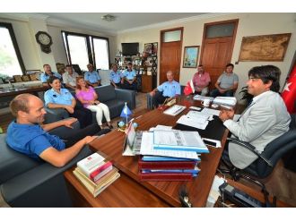 Zabıtalardan Başkan Demirağ’a Ziyaret