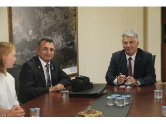 Körfez Rotary Kulübü’nden Başkan Vekili Özak’a Ziyaret