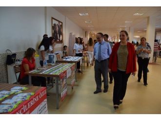 Düzce Üniversitesi’nde Yeni Kayıt Heyecanı