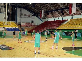 Büyükşehir Basket Parkeye İndi