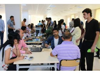 Neü’de Kayıt Heyecanı Başladı