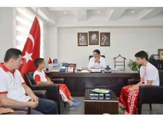 Kick Boksculardan Başkan Kalın’a Ziyaret