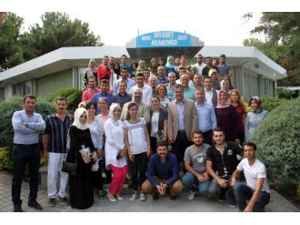 Ünlü Gazeteciler Siyaset Akademisi’nde Gündemi Değerlendirdi