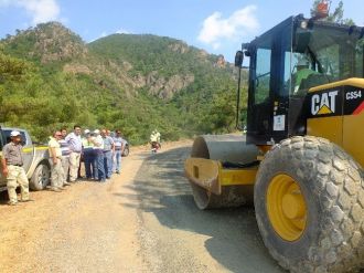 Asfalt Çalışmaları Sürüyor