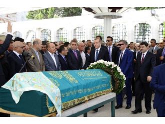 Tulu Gümüştekin Son Yolculuğuna Uğurlandı