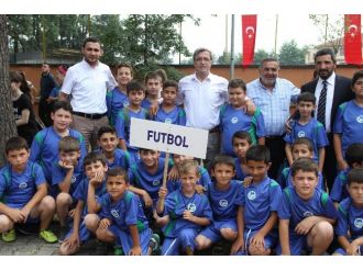 Akyazı’da Yaz Spor Okulları Açılışı Törenle Yapıldı