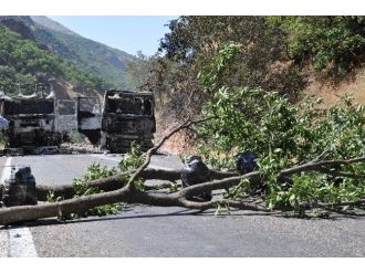 Tunceli-erzincan Karayolu 4 Gündür Kapalı