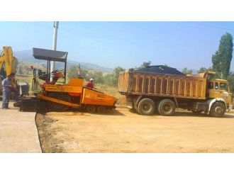Asfalt Çalışmaları Merkez Mahallelerde Hız Kazandı