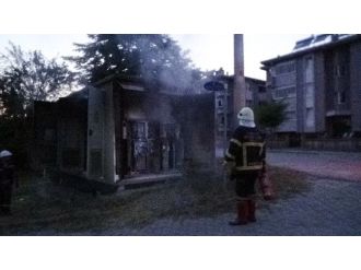 Zonguldak’ta Art Arda Patlayan Trafo Paniğe Neden Oldu