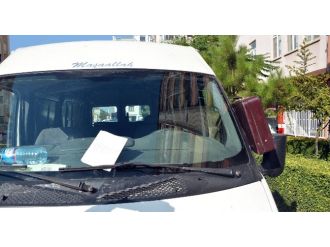 ’Atatürk Ölmedi’ Notlu Çanta Alarma Geçirdi