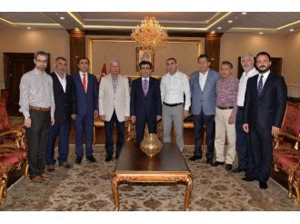 Kocaeli Yapı Müteahitlerinden Vali’ye Ziyaret