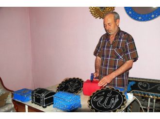 Sanat İçin Evini Atölyeye Çevirdi