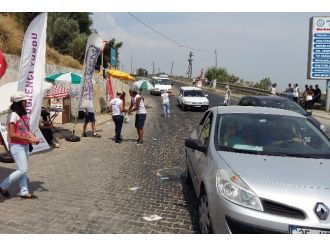 40 Derece Sıcakta Öğrenci Avına Çıktılar