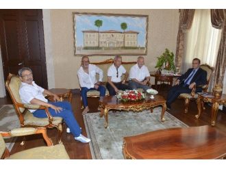 Tsyd Antalya Şubesi Yöneticilerinden Vali Türker’e Ziyaret