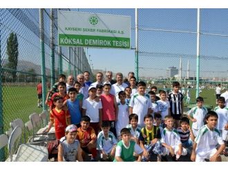 Kayseri Milletvekili Ahmet Doğan Kayseri Şeker Yaz Kurslarını Ziyaret Etti