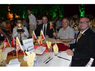 Selçuklu Galatasaraylılardan Unutulmaz Şampiyonluk Gecesi